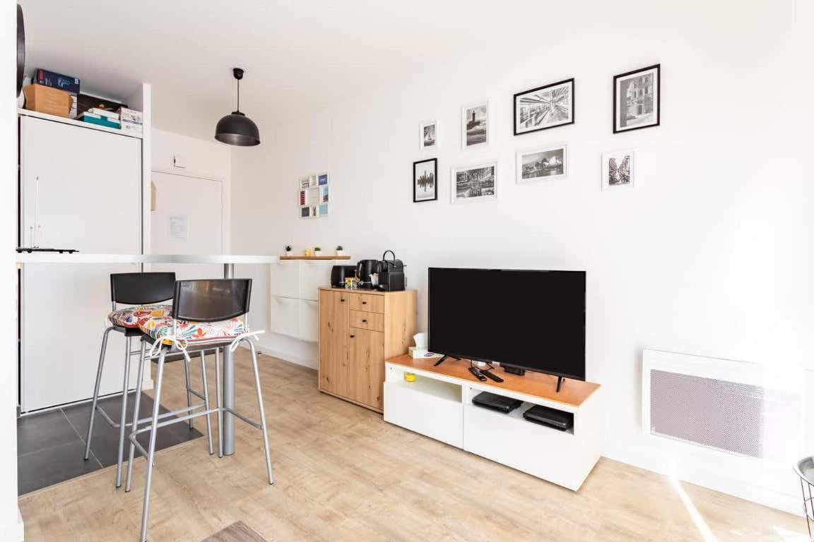 L'Ivoire - Joli Appartement - 1 Chambre Avec Rennes Exterior foto